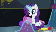 Rarity singing while sewing S6E8