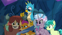 Smolder picks up a long crystal beam S9E3