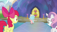 Cozy Glow runs away from the school S8E12