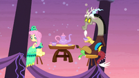 Discord and Fluttershy look at main five S5E7
