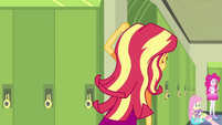 Sunset Shimmer looking around a corner EGFF