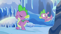 Spike walks away as his reflection slips S6E16