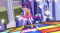 Twilight Sparkle on a disco dance floor EGS1