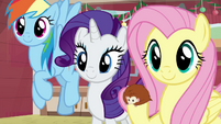 Dash, Rarity, and Fluttershy listening to AJ BGES3