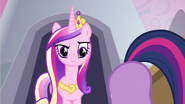 S02E25 Chrysalis zastanawia się..co robi Twilight