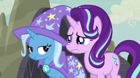 Starlight Glimmer still nervous about the festival S6E25