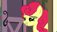 Strawberry Sunrise grinning smugly S7E9