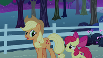 Applejack "even if all our traps are empty" S9E10