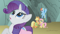 Ponies hear heavy rumbling S1E07