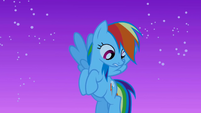 Rainbow Dash notices Twilight S1E02