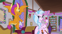 Silverstream "who finishes cleaning up first!" S8E16