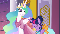 Twilight thinks the Gala was a disaster S5E7