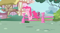 Pinkie Pie pick me pick me S2E13