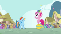 Pinkie Pie throws cupcake into Rainbow's mouth S4E12