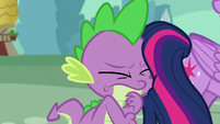 Spike bumps into Twilight's tail S5E22