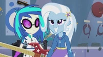 Trixie grinning EG2.jpg (68 КБ)