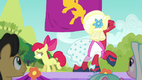 Apple Bloom and Orchard Blossom finish routine S5E17