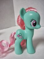 Midnight in Canterlot Minty toy