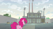 Pinkie Pie approaching the factory S9E14