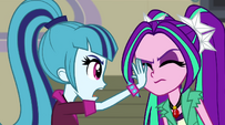 Sonata smacks Aria's face EG2