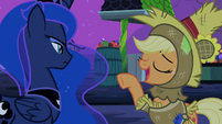 Applejack giving an advice S02E04