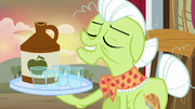 Granny Smith holding cider jug and glass tray S6E23