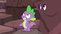 Spike looking somewhat nervous S6E5