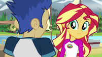 Sunset Shimmer looking behind Flash Sentry EG4