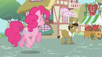 Pinkie wishing Matilda a happy birthday S2E18