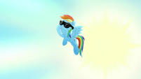 Rainbow Dash puts on sunglasses MLPRR