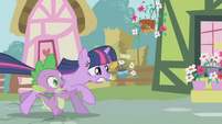 Twilight and Spike running away 2 S1E03