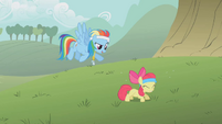 Apple Bloom doing pushups S1E12