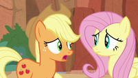 Applejack "made it past the Peaks" S8E23