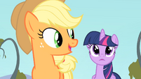 Applejack 'Now you go, Twilight!' S4E07