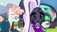 Countess Coloratura "Hoofsies!" S5E24