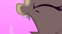 Flutterbat's fang retracting S4E07.png (153 KB) Flutterbat's fang retracting S4E07