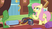 Fluttershy "it never hurts to make new friends" S6E17