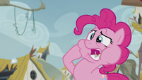 Pinkie feels pain from broken tooth S5E8