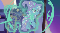 Trixie is teleported out of the metal chains S7E24