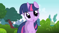 Twilight apologizing to Fluttershy S01E01