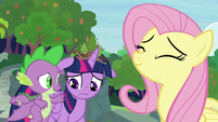 Twilight still depressed after talking to Fluttershy S9E26