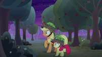 AJ and Apple Bloom hear a noise S9E10