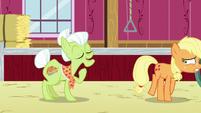 Applejack sneaks away as Granny tells her story S6E23