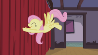 Fluttershy pushing the curtain S4E14