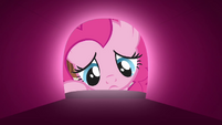 Pinkie Pie depressed seeing there's no mail S3E07