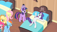 Rarity being overdramatic