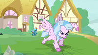 Silverstream does a superhero landing S9E3