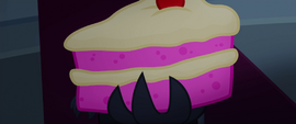 Grubber presents a slice of spongecake MLPTM