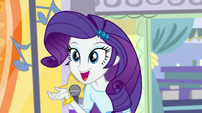 Rarity explaining her music video concept EGS1