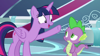 Twilight Sparkle -this one's about her!- S8E7